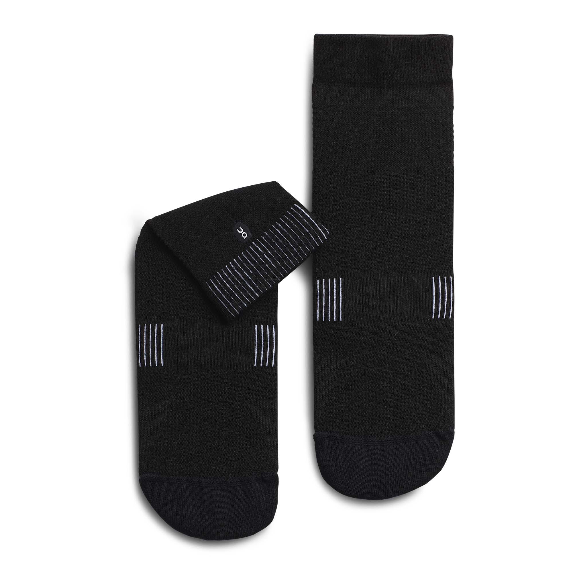 On Running Ultralight Mid Sock - Black/White image